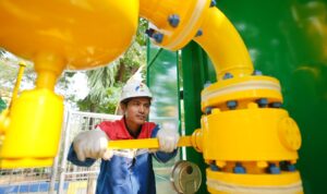 Pemasangan jaringan gas (jargas) oleh PT Perusahaan Gas Negara (PGN) Tbk di Ibu Kota Nusantara (IKN) (Dok. Humas PGN / Seputarsumatera.com)