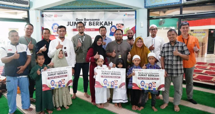 Pertamina Patra Niaga Regional Sumatera Bagian Selatan melaksanakan doa dan santunan ke anak yatim di Palembang (Dok. Humas Pertamina Patra Niaga Regional Sumatera Bagian Selatan / Seputarsumatera.com)