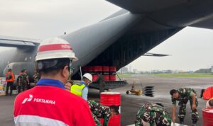 Bantuan dari Pertamina untuk daerah banjir bandang Sumatra (Dok. Humas Pertamina Patra Niaga / Seputarsumatera.com) Bantuan dari Pertamina untuk daerah banjir bandang Sumatra (Dok. Humas Pertamina Patra Niaga / Seputarsumatera.com)