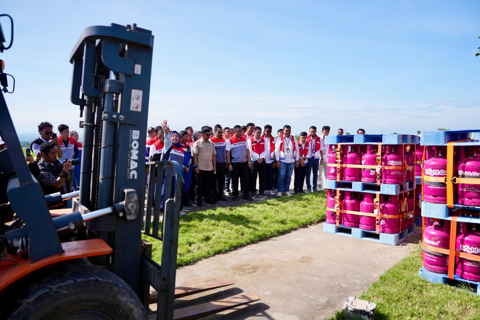 Dirut Kawal Misi Kemanusiaan di Aceh di Puncak HUT ke-68 Pertamina (Dok. Humas Pertamina)