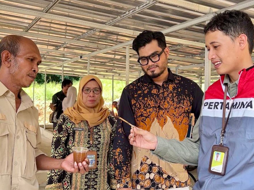 Warga Bukit Besar Ubah Sampah Jadi Peluang, Pertamina Patra Niaga Regional Sumbagsel Dorong Kemandirian dan Ekonomi Sirkular (Dok. Humas Pertamina Patra Niaga Sumbagsel)