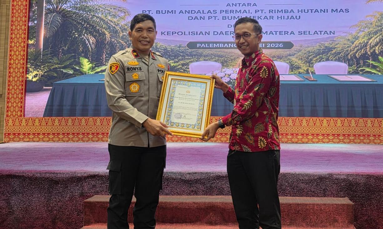 3 Perusahaan Mitra APP Group raih penghargaan Polda Sumsel (Dok. Humas APP Group / Seputarsumatera.com)