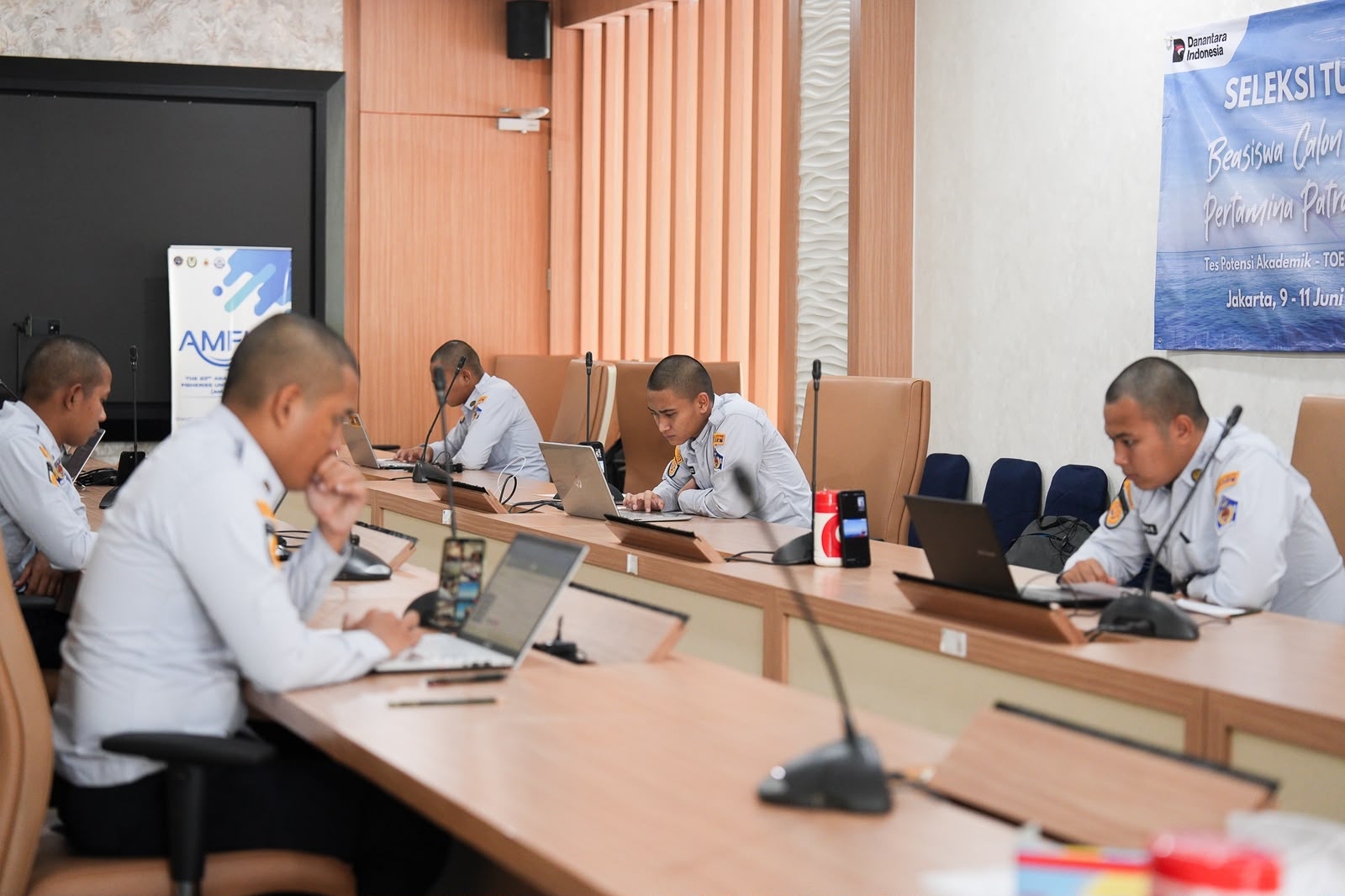 Siapkan pelaut andal untuk distribusi energi Nasional, Pertamina Patra Niaga seleksi 101 orang kandidat di 5 kota di Indonesia (Dok. Humas Pertamina Patra Niaga / Seputarsumatera.com)