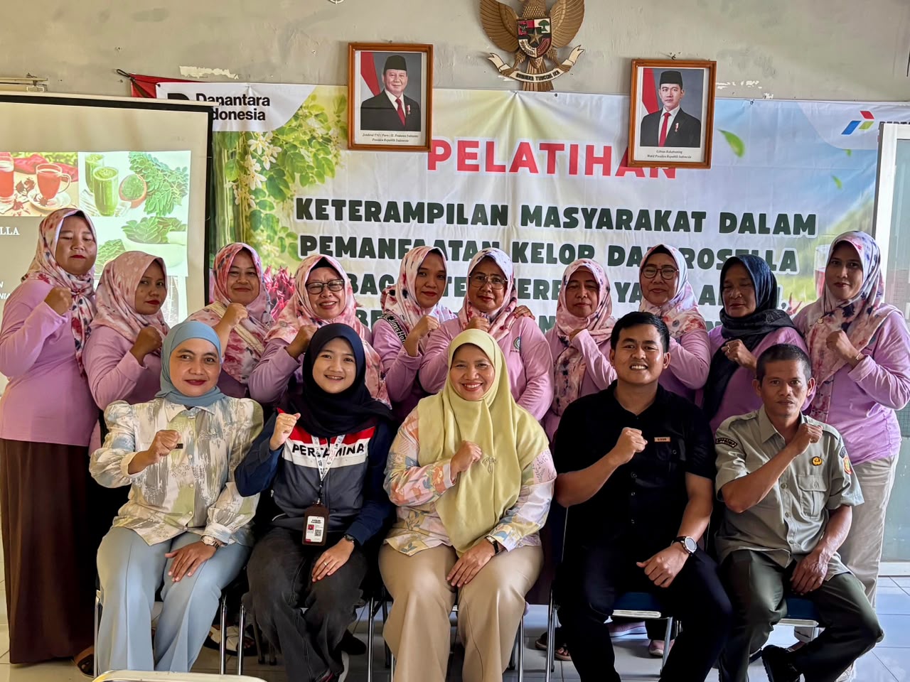 Pertamina Patra Niaga Sumbagsel sulap potensi kelor dan rosella jadi peluang ekonomi masyarakat (Dok/ Humas Pertamina Patra Niaga Sumbagsel / Seputarsumatera.com) Pertamina Patra Niaga Sumbagsel sulap potensi kelor dan rosella jadi peluang ekonomi masyarakat (Dok/ Humas Pertamina Patra Niaga Sumbagsel / Seputarsumatera.com)